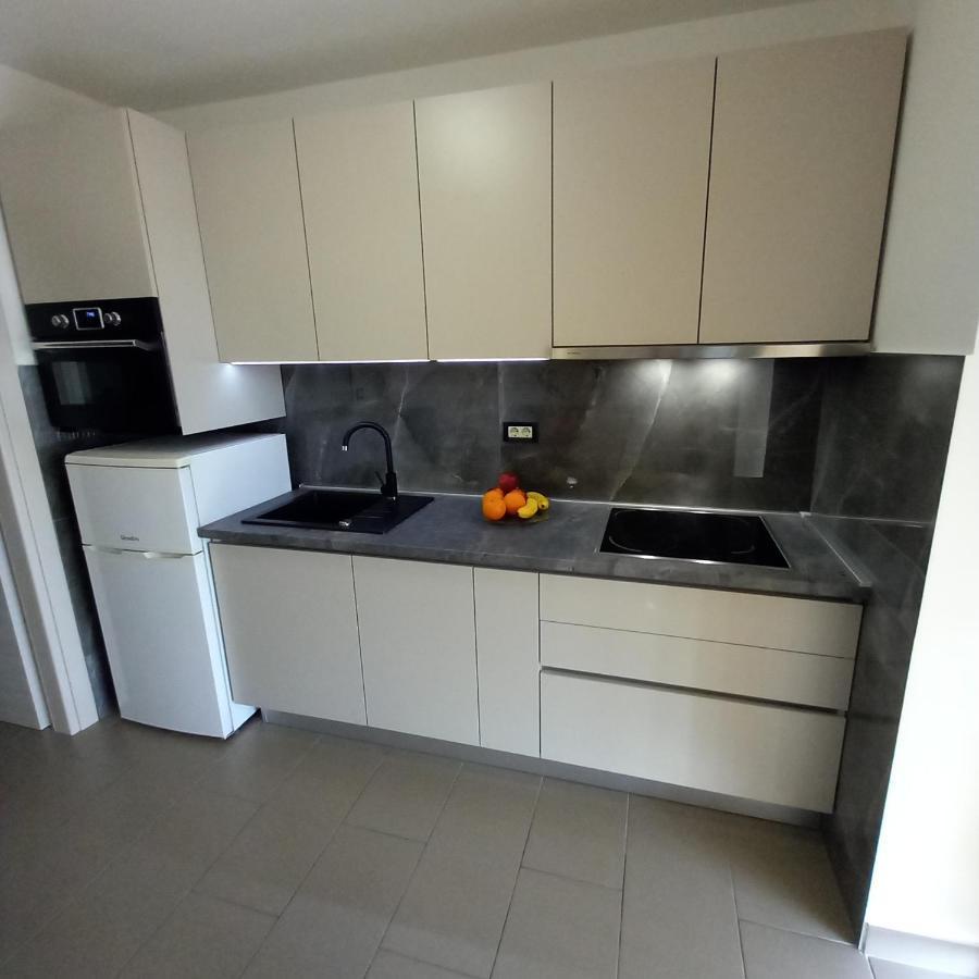 Nizic Apartment Jadranovo